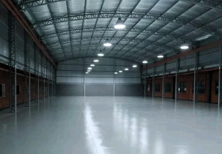 Nave Industrial Comercial